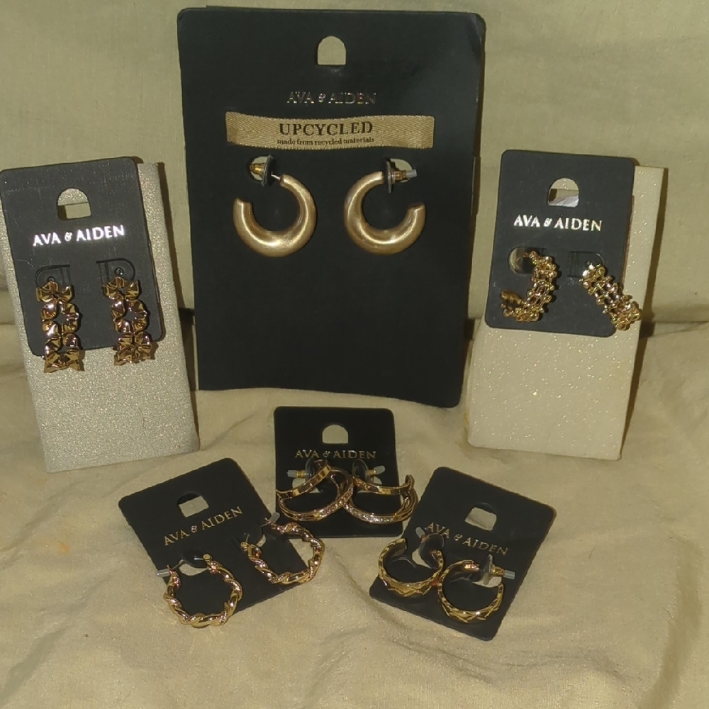 6 Pair Ava & Aiden Gold Tone Earrings 3/4"-1" Hoops New